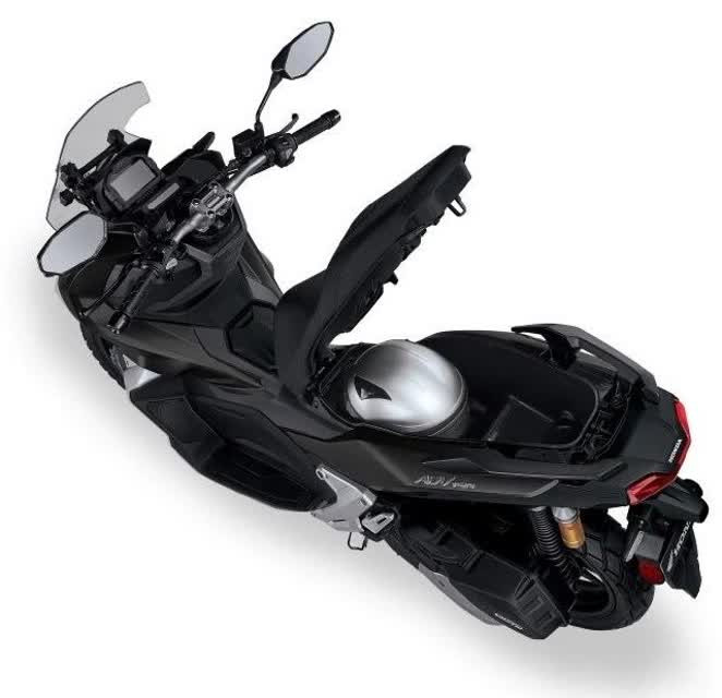 هندا ADV 160